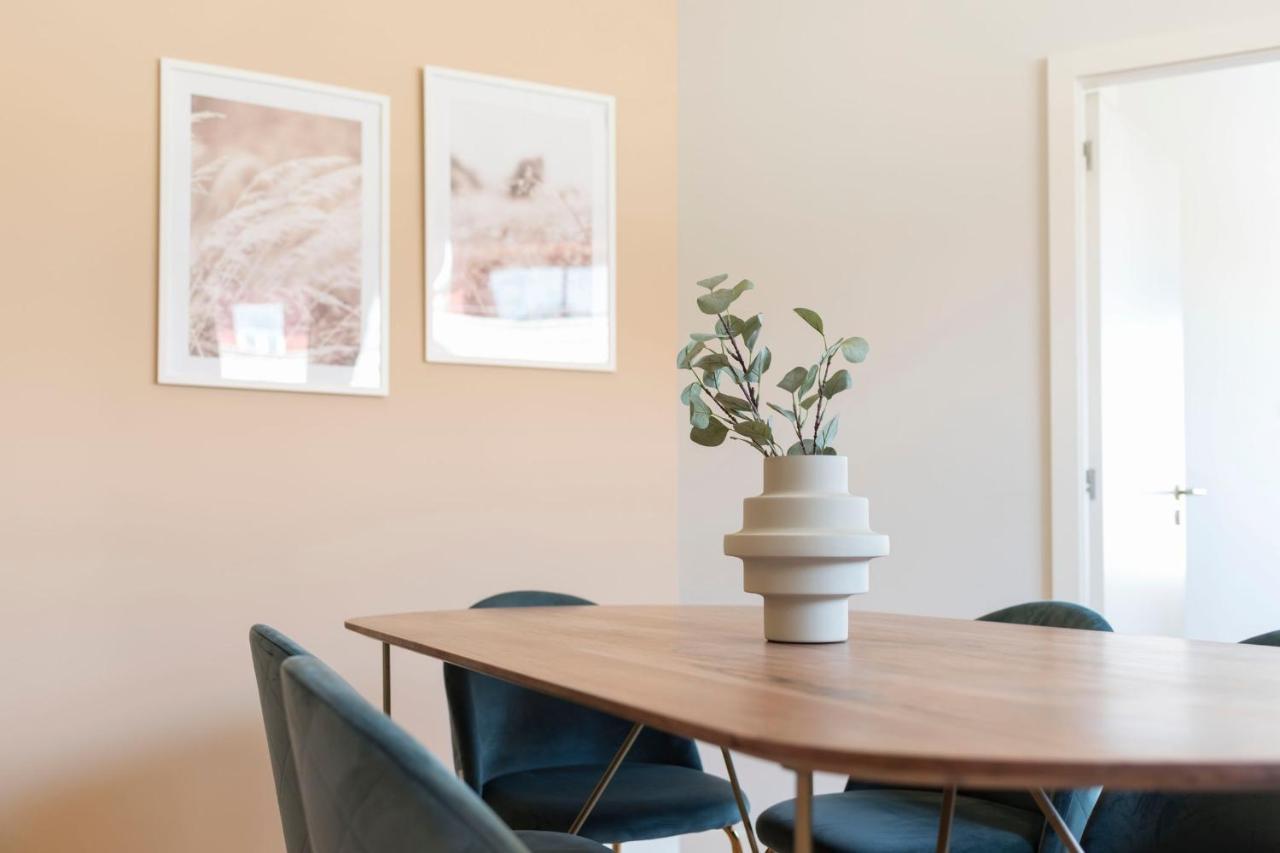 Central Superb Flat W/ Ac & Balcony By Lovelystay Porto Kültér fotó