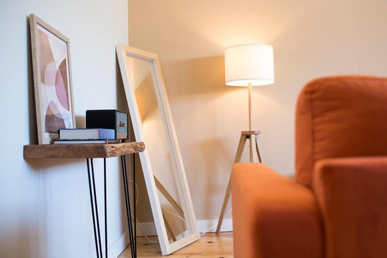 Central Superb Flat W/ Ac & Balcony By Lovelystay Porto Kültér fotó