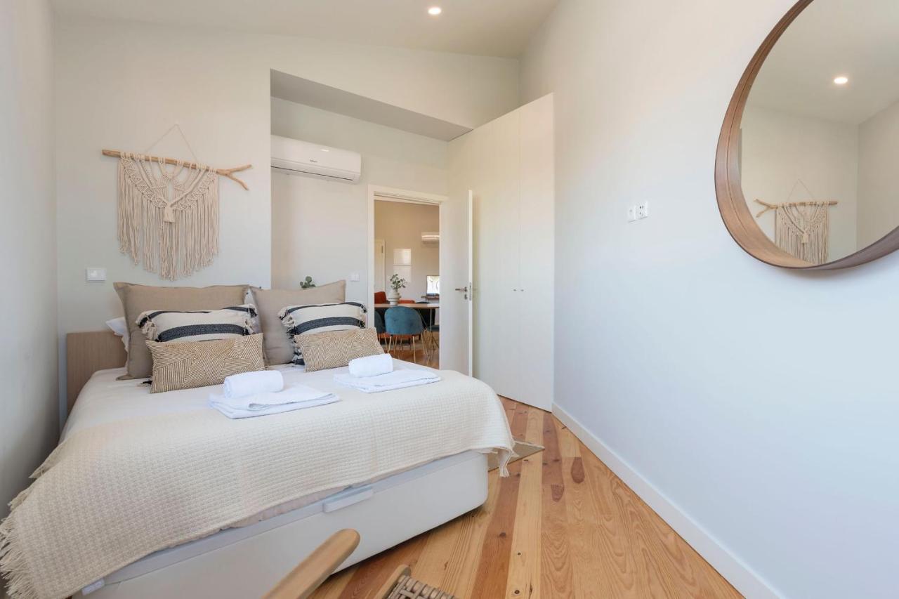 Central Superb Flat W/ Ac & Balcony By Lovelystay Porto Kültér fotó